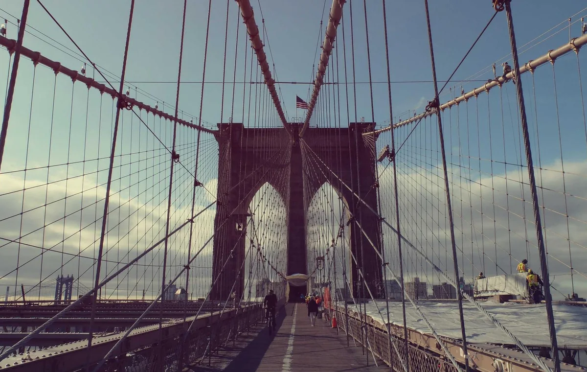 Natural editorial image for KPI Anomaly Detection Guide