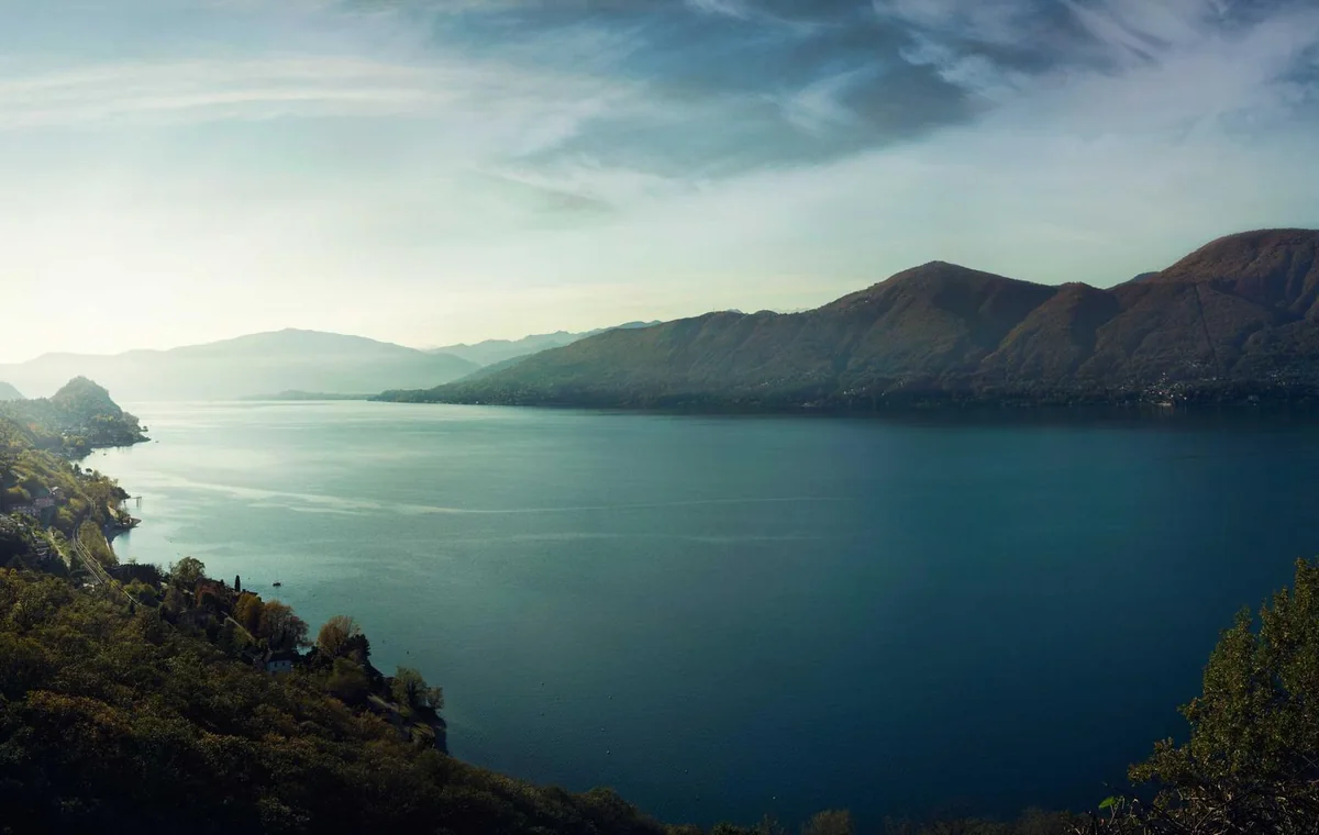 Natural editorial image for Reddit Content Research Workflow